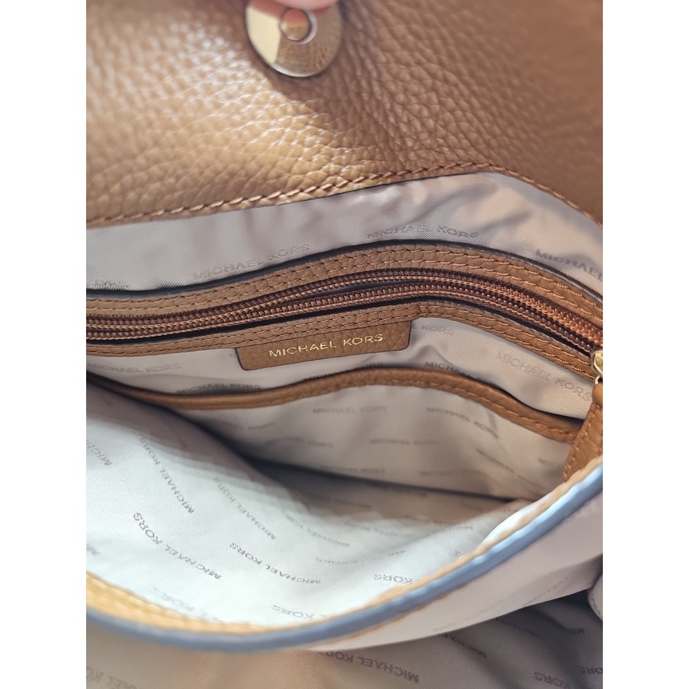Michael Kors Women's Genuine Leather Tan Gold Chain Hobo Bag W/ Garment Bag - Picture 8 of 9